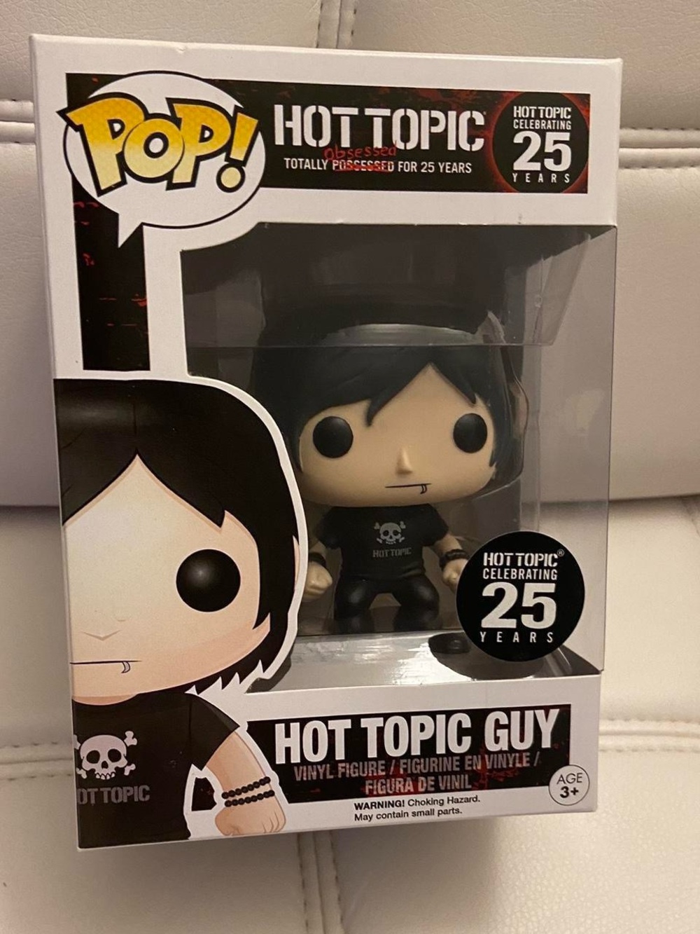 Hot Topic Guy Funko Pop 25